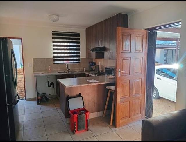 3 BEDROOM PROPERTY TO RENT IN CHANTELLE